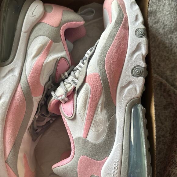 Nike Air Max 270 React (GS) White/Pink & Grey - Picture 2 of 9